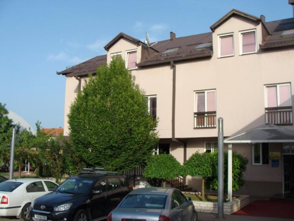 Hotel Delminium Ilidža Exteriér fotografie