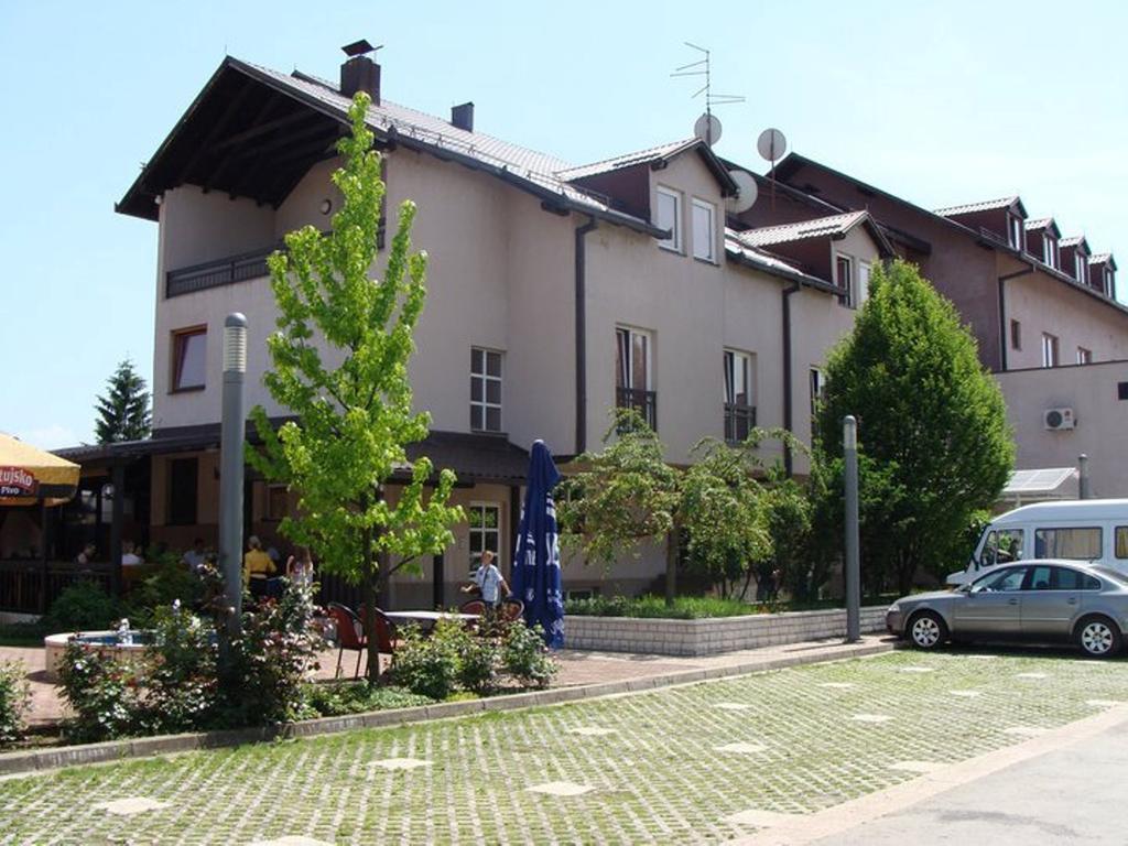 Hotel Delminium Ilidža Exteriér fotografie